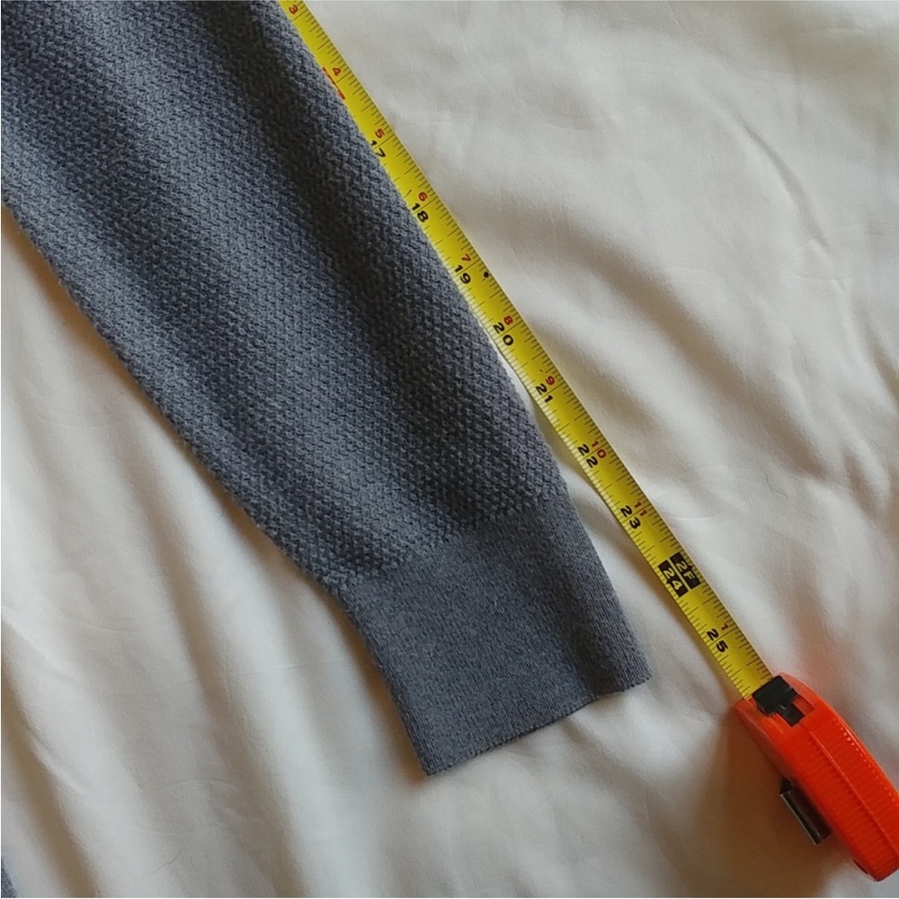 LOFT Soft Grey Sweater! - Picture 4 of 6